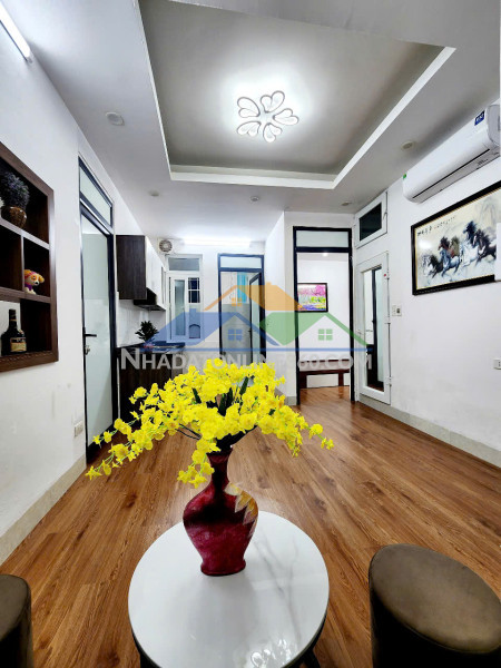 Cho thuê nhà phố minh khai kinh doanh kết hợp ở lại, kho, trụ sở c.ty 100m2, 13.5 triệu