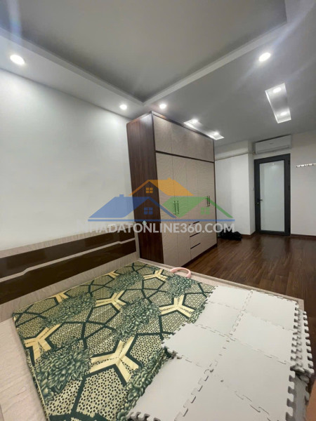 Bán nhà phố xốm 48m², 4 tầng, 2 thoáng, ngõ đẹp gần phố, lô góc, nhà mới kinh doanh ở ngay.