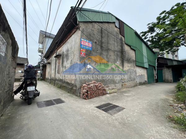 Phù khê, từ sơn  đang chờ đón chủ nhân mới với diện tích 45m2
đất vuông như tờ a 4 chỉ 1.2 tỷ 
. pháp lý đầy đủ, sổ đỏ sẵn sàng. mặt tiền 4m, đường vào rộng