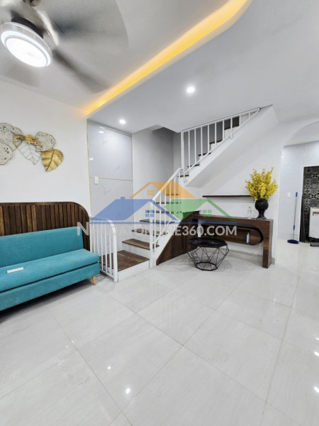 ♪nhà kiệt gần thái thị bôi, 32m2, mê lửng đúc, cứng, đẹp, ở ngay, 2.43 tỷ