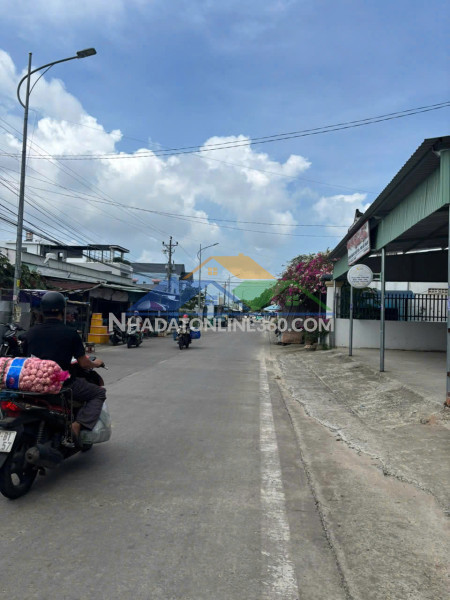 Bán đất thổ cư phú quốc 240m2, 2.4 tỷ, sổ đỏ