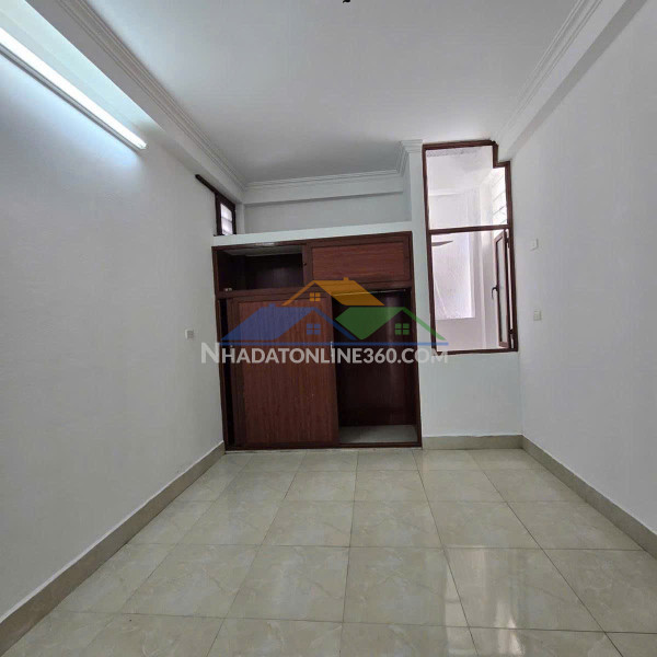 Nhà mới đồng cổ thụy khuê - thang máy - dt 38m2 6 tầng mặt tiền 6.2m giá 11.5 tỷ