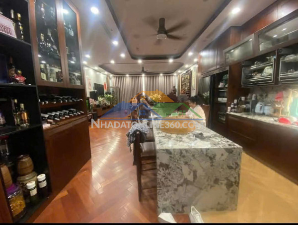 Bán nhà xuân la tây hồ, phân lô vip, ôtô tránh, kinh doanh, 93m2 giá 31 tỷ