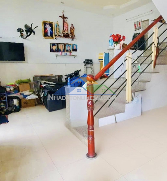 Giáp tân bình - xh ngủ nhà - sát mặt tiền - ngang khủng hơn 8 - chỉ nhỉnh 5