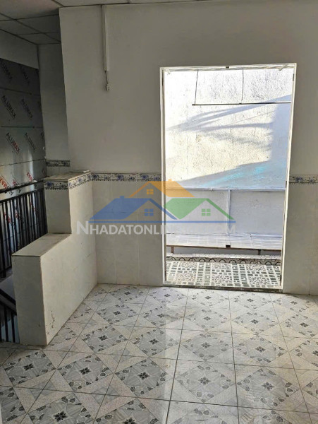 Xe hơi đỗ cổng, phước long b, quận 9, dtsd 73m2, 2 tầng kiêng cố mà chỉ có 2.96ty