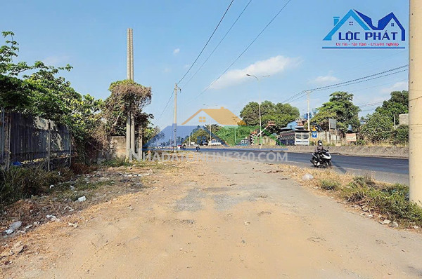 S84-Bán đất mặt tiền đường Võ Nguyên Giáp 7200m² giá chỉ 12tr/m² (86tỷ64)