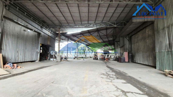 Cho thuê nhà Xưởng TP Biên Hòa 4000m2 giá chỉ 100 triệu/ tháng Cho thuê nhà Xưởng TP Biên Hòa 4000m2 giá chỉ 100 triệu/ tháng