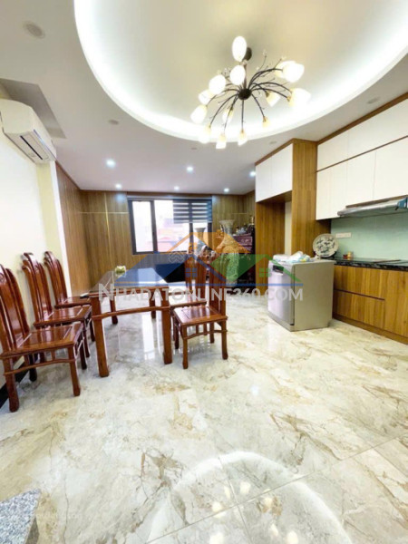 Bán nhà kim giang, dt 50m2x5t, giá 7.88 tỷ,nhà mới, full đồ,ở luôn, ngõ to,gần đường lớn