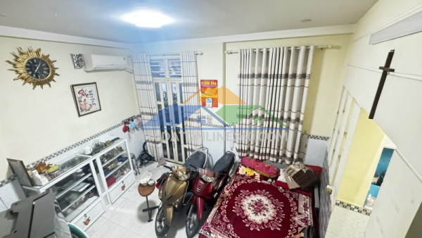 Bán nhà trần xuân soạn, tân hưng, 30m2 2 tầng chỉ 3.9 tỷ, không quy hoạch