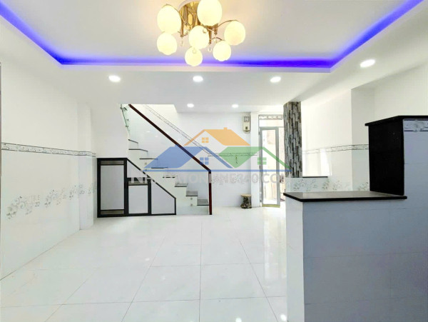 Nhà 4 tầng mới, đẹp dương bá trạc p1q8. giá 4,98tỷ tl