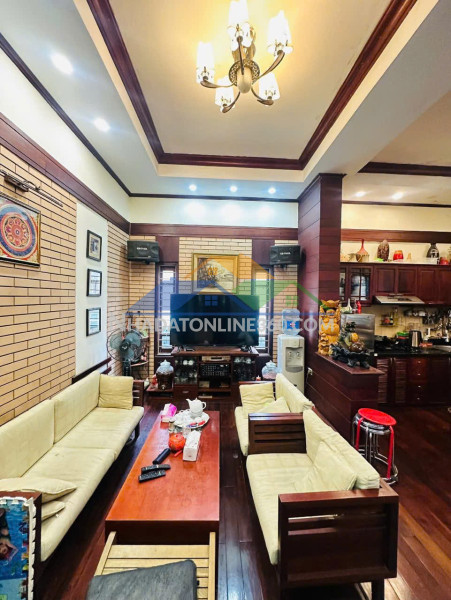 Nguyễn trãi, mở spa, cafe , dân trí cao, thoáng sáng, sổ đỏ
