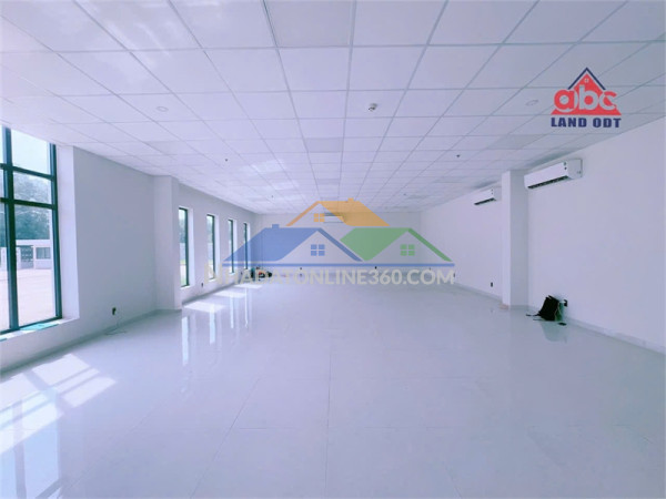 Xt372 cho thuê nhà xưởng sx cơ khí cn phụ trợ, khuôn viên rộng sản xuất linh hoạt