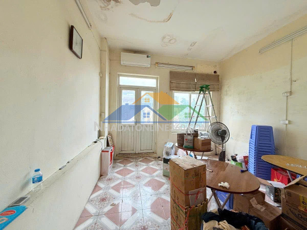 Lô góc lê trọng tấn - ôtô tránh - ngõ thông 48m2 5 tầng mt 4.1m giá 20.8 tỷ