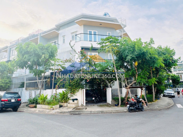 Bán nhà đẹp 1 trệt 1 lầu, shr thổ cư đường xe hơi vi vu,gần ttyt thái hòa
