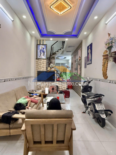 Siêu phẩm trường chinh tân phú giáp tân bình 53m2,4tầng nhỉnh 5 tỷ