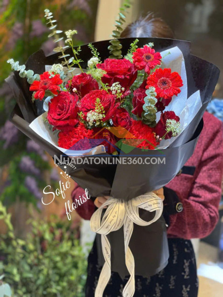 Tuyển sinh học viên cắm hoa tại sofie florist