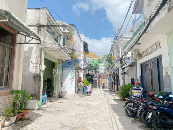Siêu phẩm trường chinh tân phú giáp tân bình 70m2,3tầng nhỉnh 5 tỷ