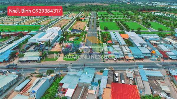 MUA ĐẤT THE SOLIA - XÂY NHÀ TRÁNH XA PHỐ THỊ ỒN ÀO