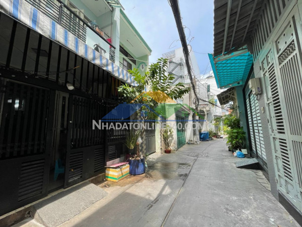 Bán  nhà dt 53m2 - hẻm xe hơi đường nguyễn ngọc nhựt - tân phú