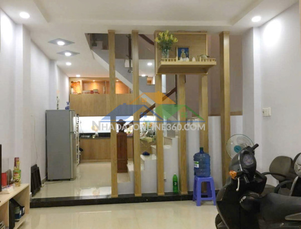Nhà 2 tầng tạ quang bửu p3 q8. giá 5.2 tỷ tl
