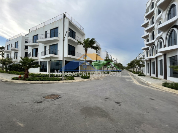 Sở hữu ngay shophouse mặt biển vlasta sầm sơn. sổ lâu dài. thanh toán 50% nhận nhà.. lh: 0966 343 969
