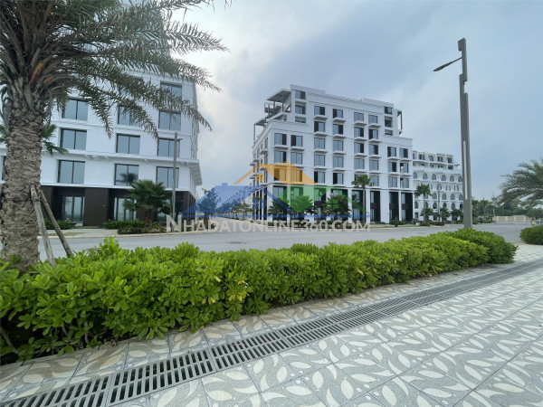 Shophouse mặt biển vlasta sầm sơn. sổ lâu dài.kết nối thuận lợi.  lh: 0966 343 969
