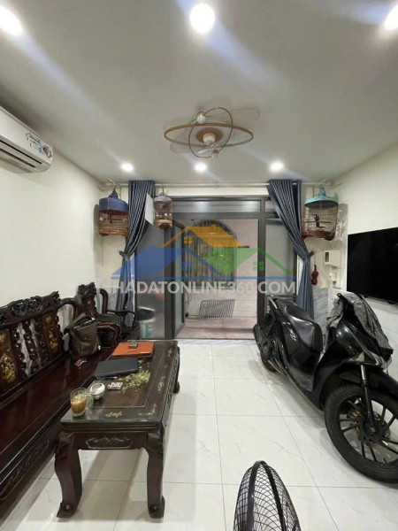 Bán nhà đường trần mai ninh, phường 12 tân bình (5,5x33) khu bàu cát