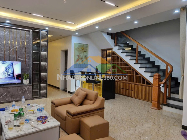 Chính chủ cần bán căn biệt thự 3 tầng mới xây tại phường bắc hồng, thị xã hồng lĩnh, tỉnh hà tĩnh.