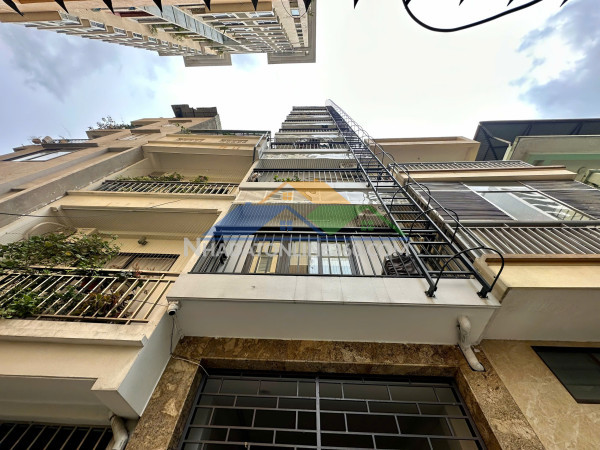 (tin thật 100%) ch lô góc 135m2 x 3pn tại n01 - t8 ngoại giao đoàn - bc đông nam - nội thất 1 tỷ