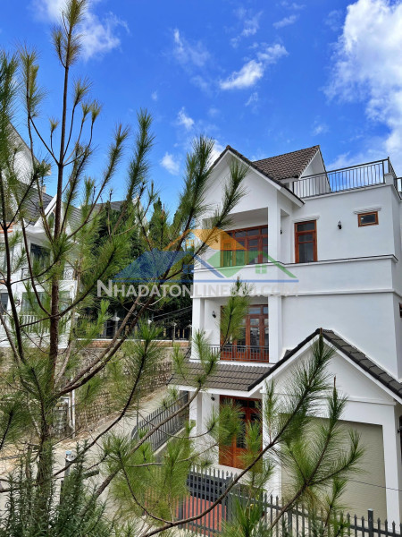 Sang nhượng villa tâm huyết nguyễn đình chiểu, đà lạt - 5pn, sân vườn bbq, hẻm ô tô