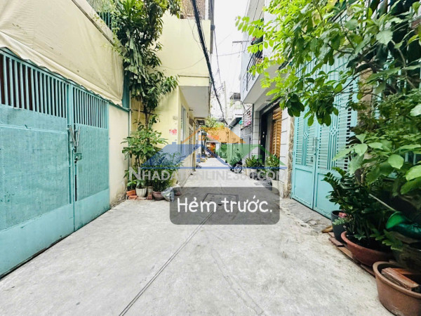 Bán nhà chính chủ - ngay chợ hạnh thông tay - gò vấp - phân lô cho thuê cao - định cư gấp bán - 10.5 tỷ - tl