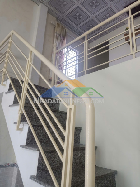 ♣ nhà 50m ra mt phan thanh, 10m ra ô tô, 2 mặt thoáng, 31m2, 2 tầng, nhỉnh 2 tỷ