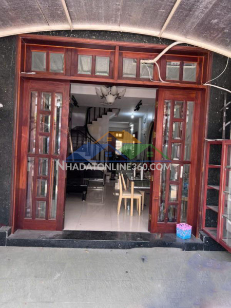Nhà mt 3 tầng đ.16m 109m2, vuông – bình lợi bt
