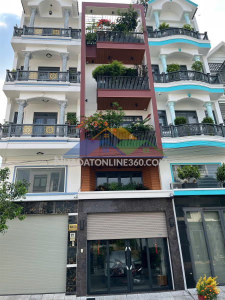 Nhà vị trí đẹp - chính chủ cần bán nhanh căn nhà hẻm xe hơi full nội thất tại quận 12, tphcm