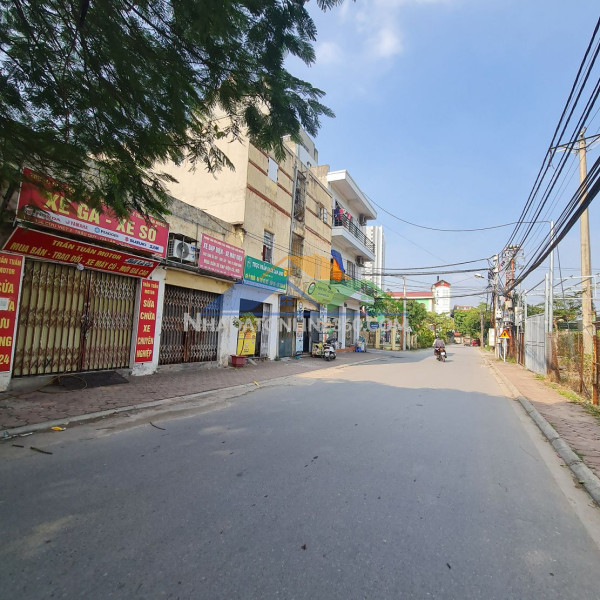Đât đấu giá đặng xá, gia lâm cũ, lô góc 93m2, ô tô tránh, trục chính giá đầu tư. lh 0989894845