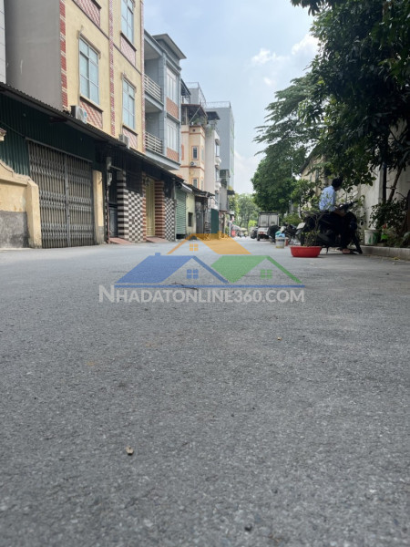 Đất  xuân la – 125m² – mt 12m – lô đất vàng xây chdv – 21 tỷ