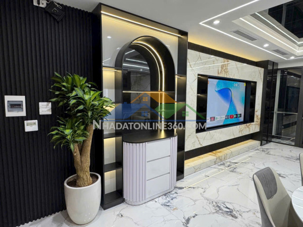 Vip hot-  bán đất mặt hồ ngọc lâm - long biên - hn