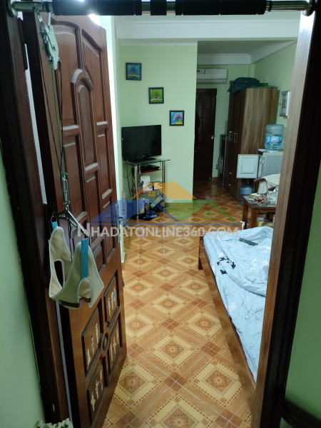 Bán gấp giá rẻ định công 33m, 4 tầng, mặt tiền 4.5m, 2.35 tỷ hoàng mai.