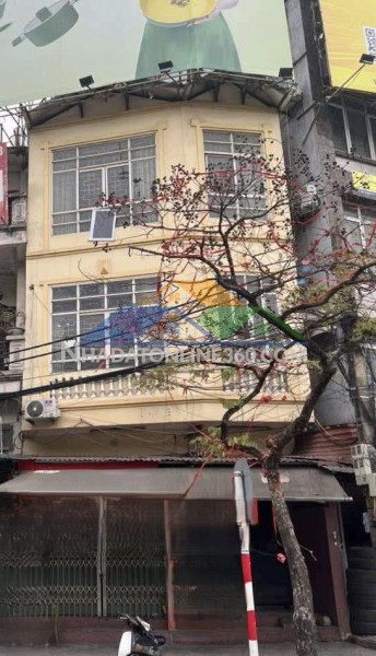 Cho thuê nhà nguyên căn mới kinh kong ngõ 261 bùi xương trạch 50m2 x 2 tầng, 2 ngủ, 8tr5