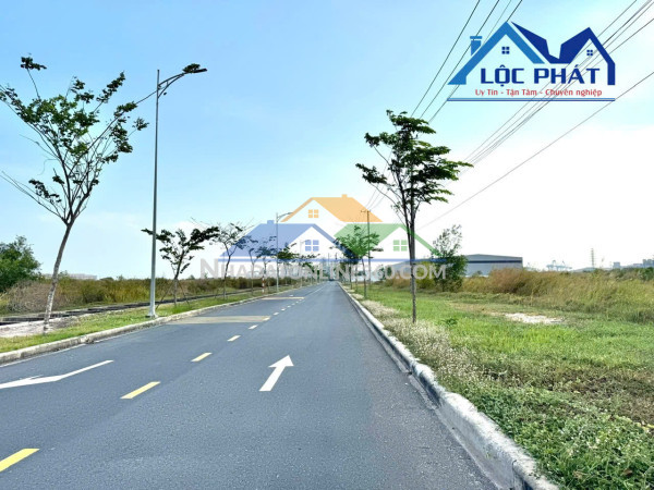 Bán đất 30.000m2 KHU CÔNG NGHIỆP Phú Mỹ, Vũng Tàu, Tp hcm