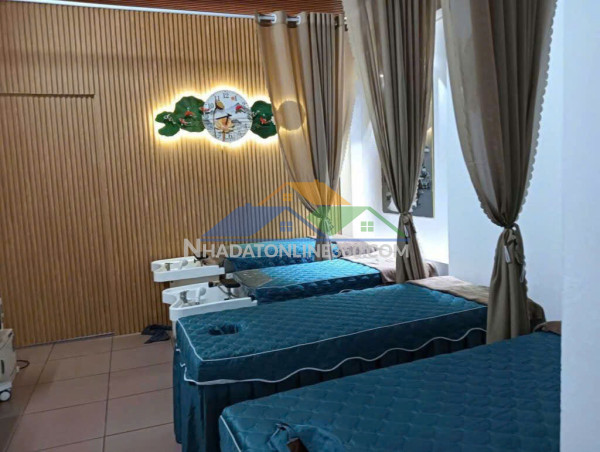 Cho thuê riêng tầng trệt hoặc cho thuê nguyên căn mt trần minh quyền – q10