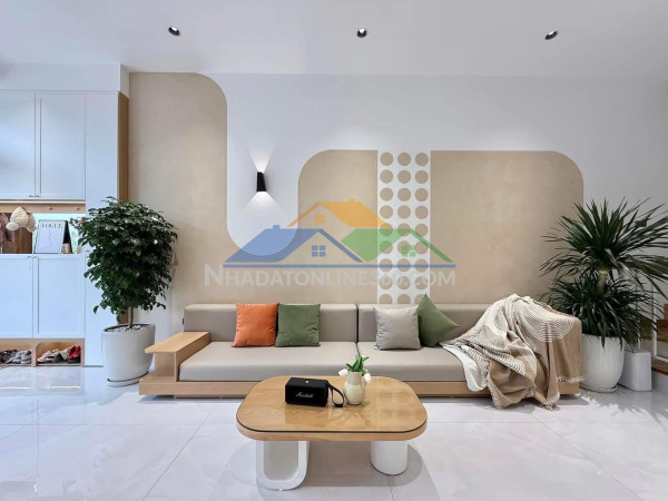 ***bán nhà hẻm 766 cách mạng tháng 8, p5, tân bình; 4*14 - 3 tầng