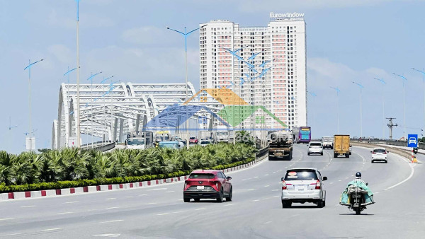 Liền kề lô góc bình minh garden, cách cầu đông trù 100m, vỉa hè đá bóng, vừa ở vừa kinh doanh