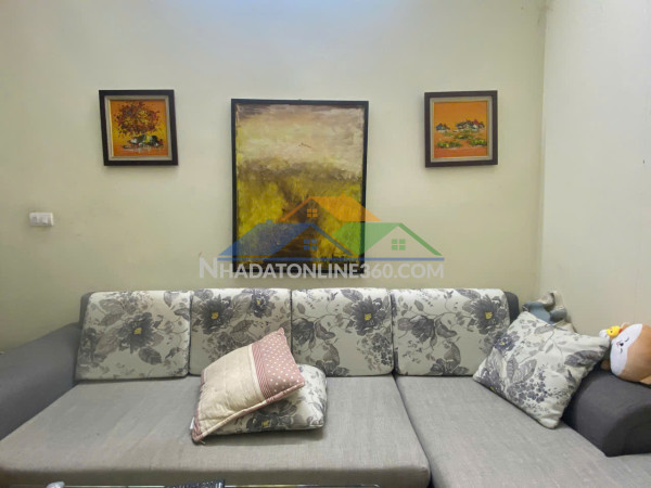 Cho thuê căn hộ tập thể lê phụng hiểu, 70m², tầng 5, 2pn,1pk, 1wc, 10 triệu/tháng