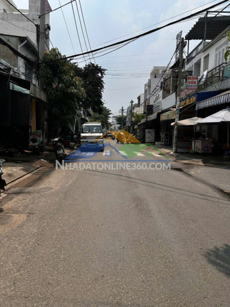 Bom tấn xưởng mặt tiên đường 6d 100m ra mặt tiền võ văn vân -876m2 cấp 4 nhỉnh 19 tỷ