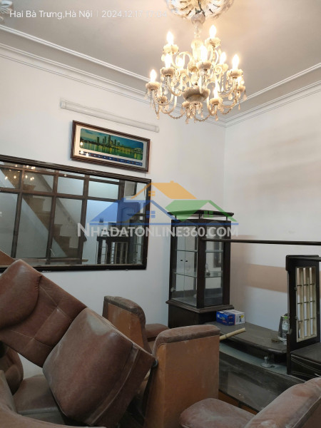 Hàng kín chưa lên sàn giá rẻ nhà mới bạch mai 32m, 4 tầng, mặt tiền 2m/5m, 5.5 tỷ hai bà trưng.