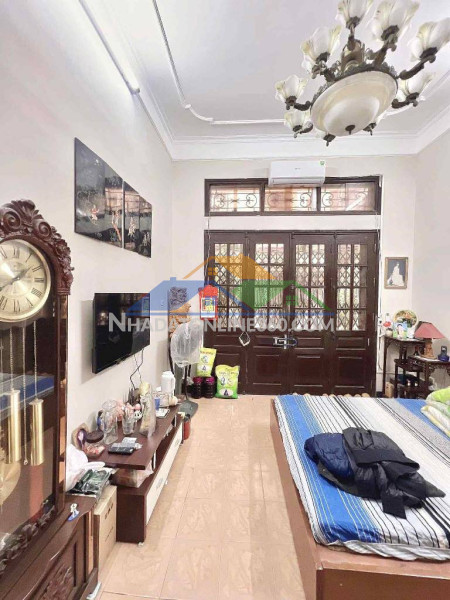 Bán đất tặng nhà ngọc thuỵ dân xây otovf3 vào nhà 60- 3 tầng nhỉnh 6  tỷ(tl)