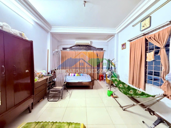 Nhà diện tích khủng- gần ubnd phường thạnh lộc- 175m²- hơn 6 tỷ