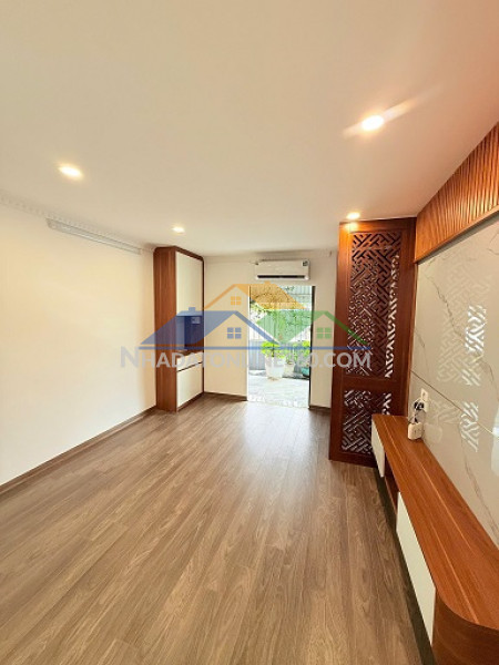 Cho thuê căn hộ mới xây – ngõ 130 phố an dương, tây hồ