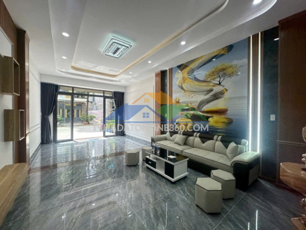 Bán nhà 2 tầng đẹp,nhà mới 100%,full nội thất,đường nhựa 13m,gần chiêu liêu